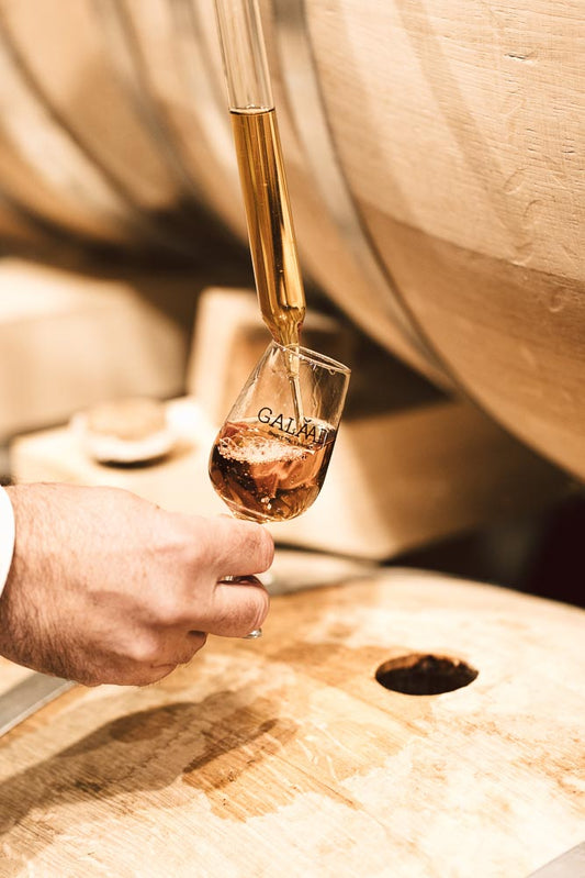 p.025, La disttillerie de whisky