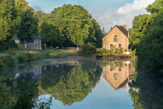 p.054, La maison éclusière et le moulin de Sumo à Neuliac.