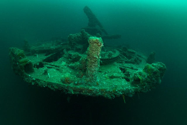 p.069, Plage arrière de l’épave du cargo Saracen, coulé en 1917. Chenal de la Helle – Finistère.