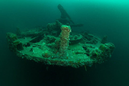 p.069, Plage arrière de l’épave du cargo Saracen, coulé en 1917. Chenal de la Helle – Finistère.