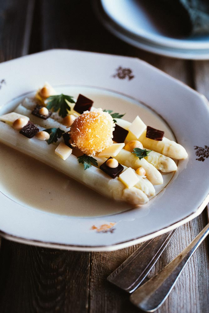 p.059, Les asperges blanches