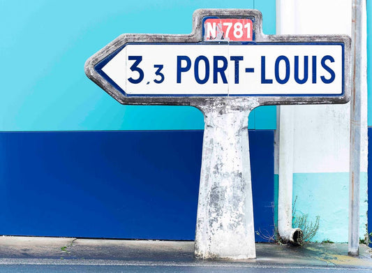 p.136, Port-Louis.